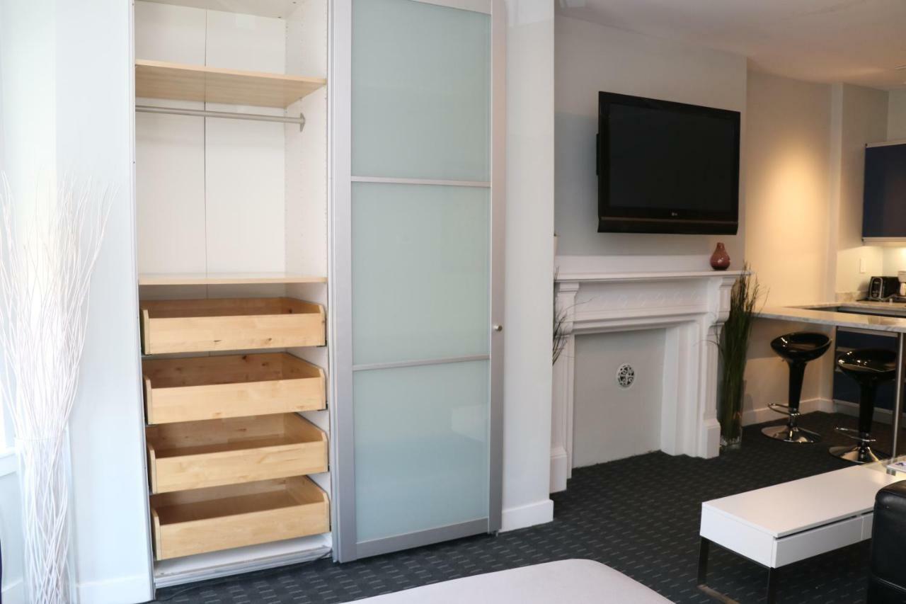 Stylish Studio On Newbury Street, #10 Бостон Екстер'єр фото